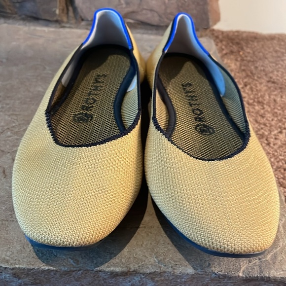 🤩Rothy’s🤩 - Picture 2 of 12